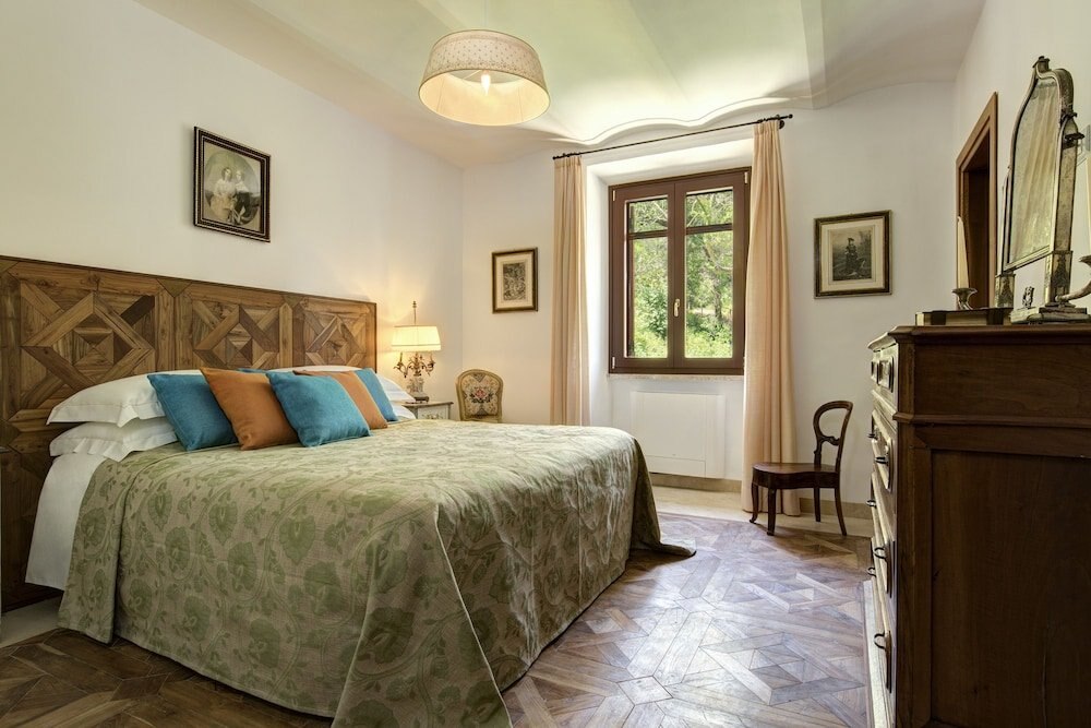 Borgo Pallavicini Mori Room Type - Luxury Suite