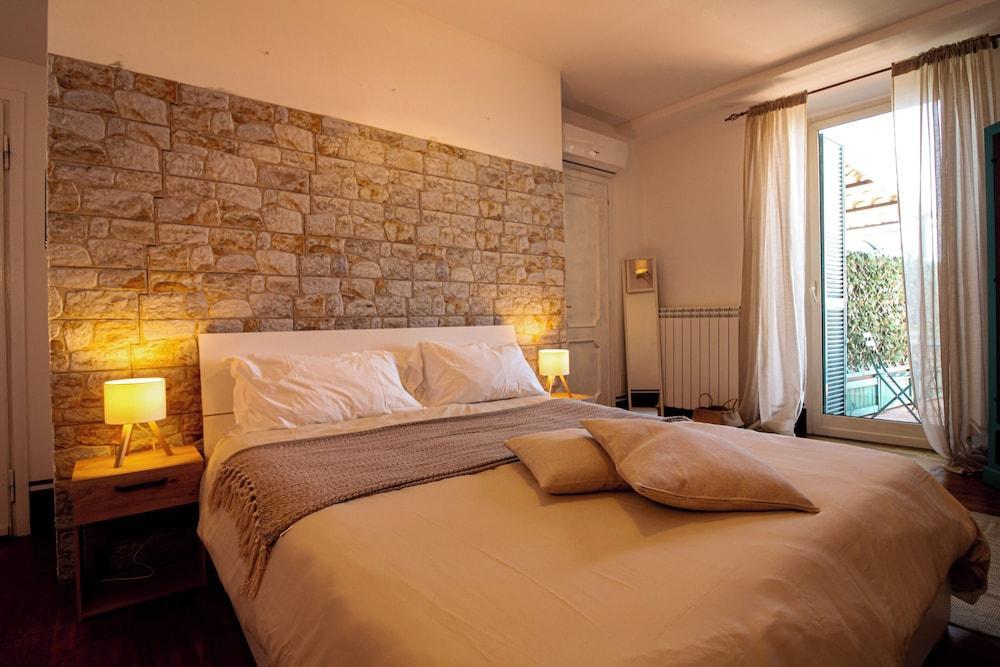 Domus Angularia Room Type - Superior Double Room, Lake View