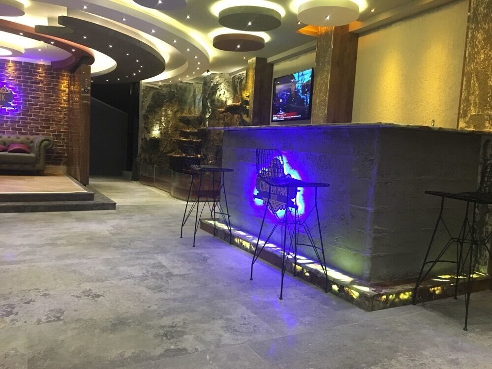 Corner Park Suites Istanbul Price Address Reviews