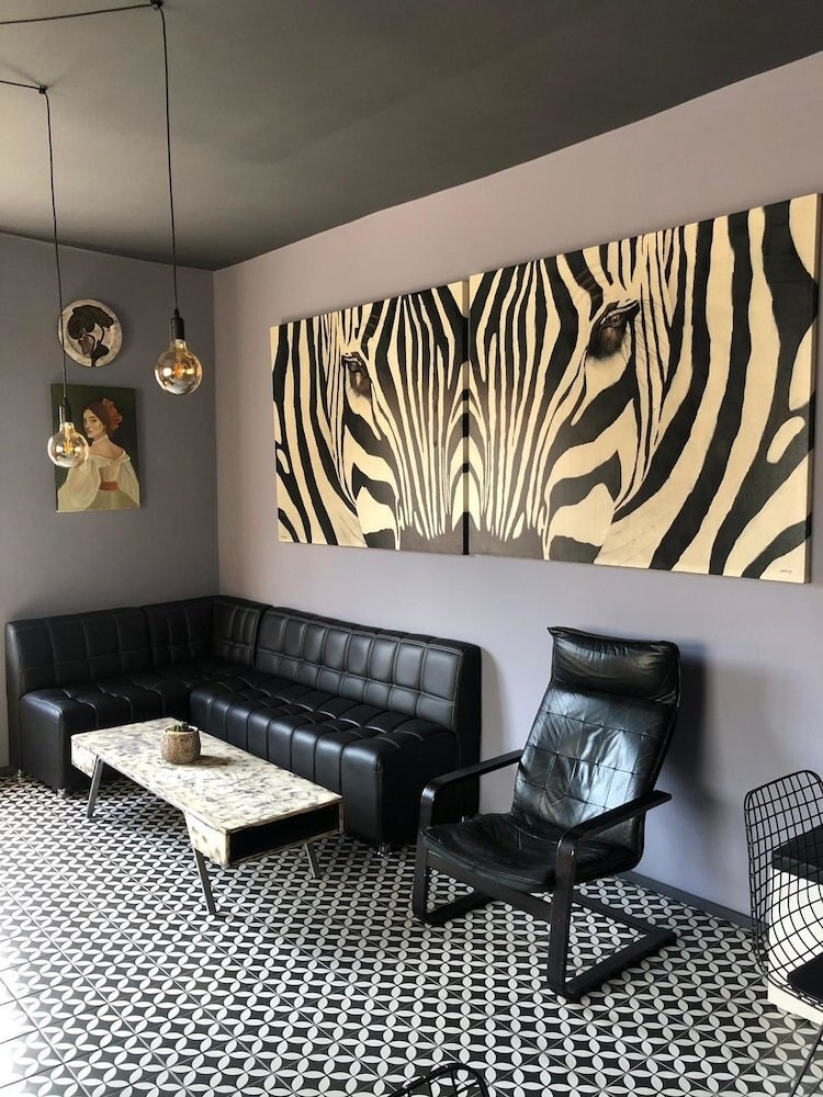 Black Suite Istanbul Hotel Price Address Reviews