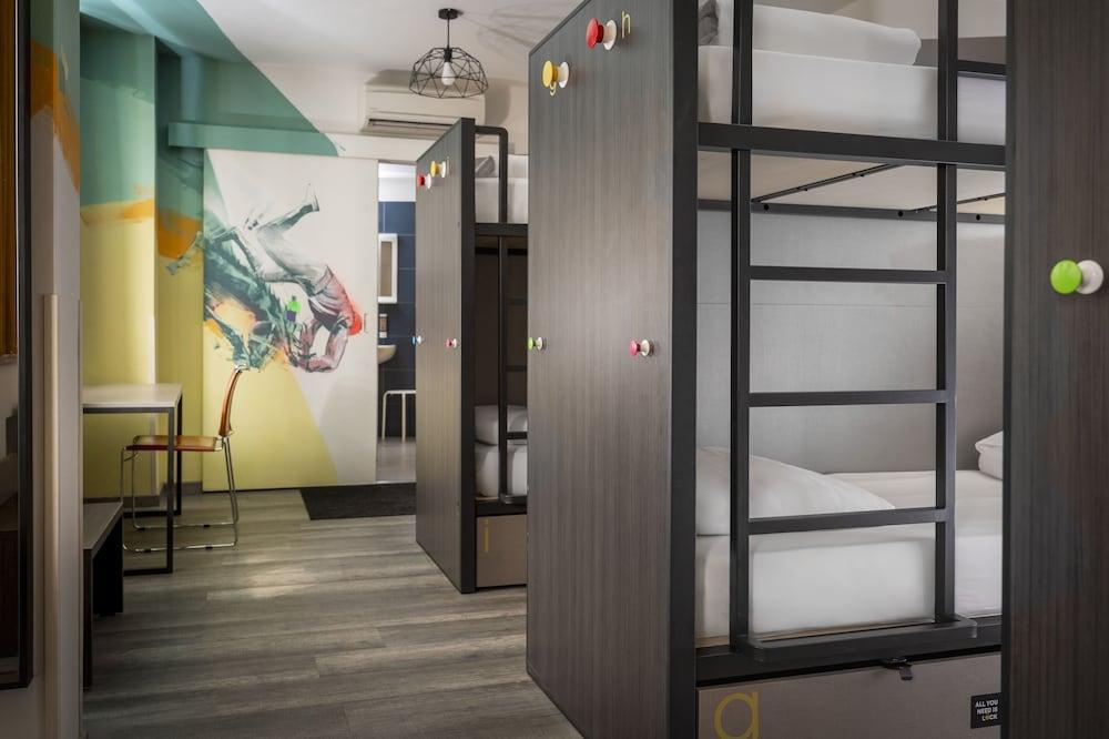 The RomeHello - Hostel Room Type - Shared Dormitory, Mixed Dorm (10 pax)