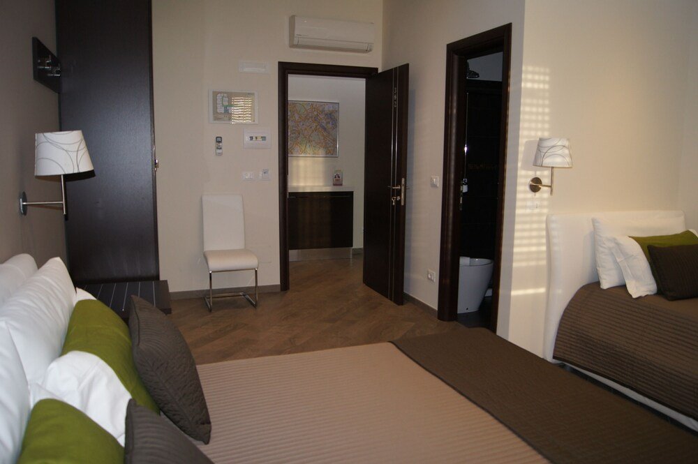 Mia Suites Room Type - Triple Room