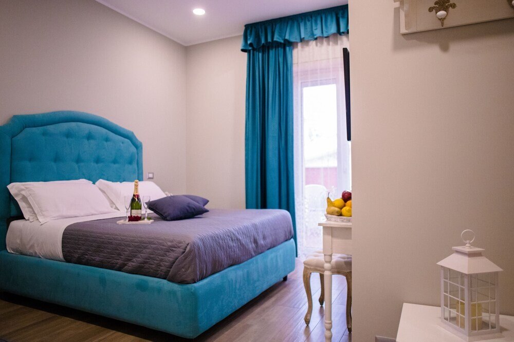 Relais Villa Italia Room Type - Triple Room, Patio (Capri)
