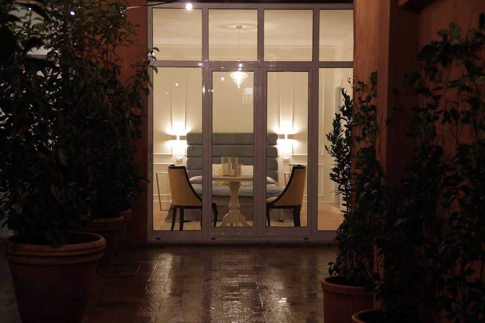 Ingrami Suites - Tap to explore photos