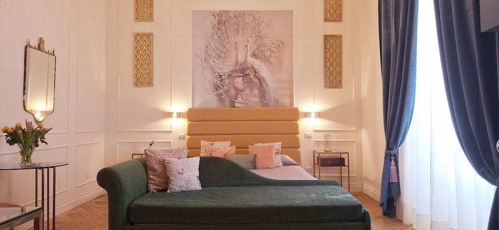 Ingrami Suites