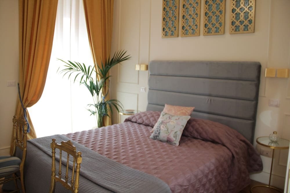 Ingrami Suites - Tap to explore photos