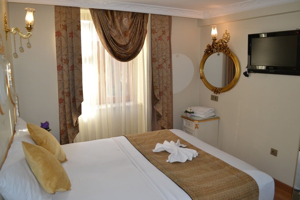 Galatower Hotel Room Type - Economy Double Room