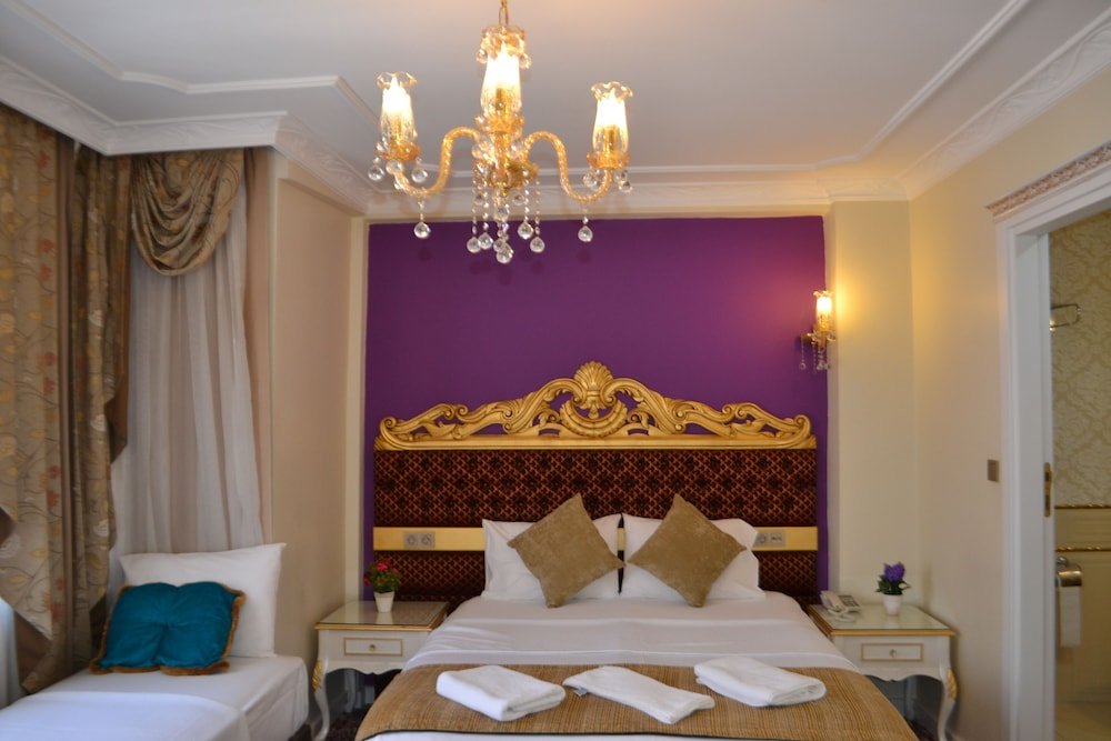 Galatower Hotel Room Type - Deluxe Triple Room Galatower Hotel Room Type - Deluxe Triple Room