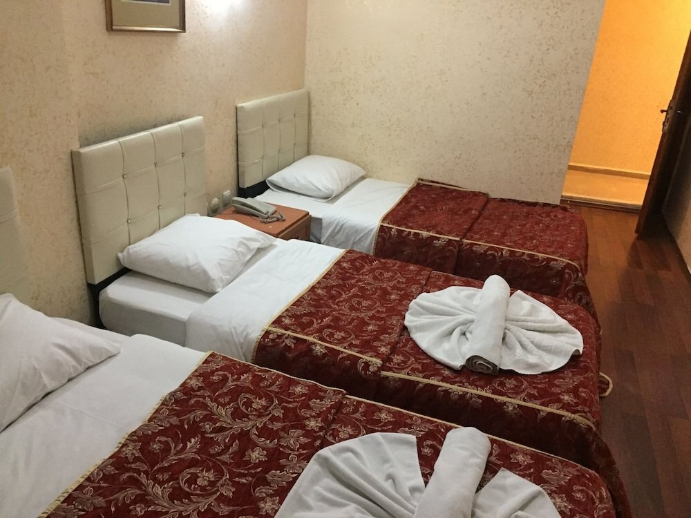 Florin Hotel - Tap to explore photos