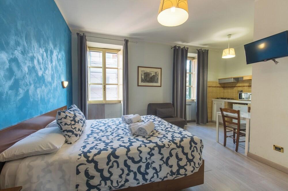 Palazzo Santori Room Type - Standard Studio, 1 Bedroom, Kitchenette