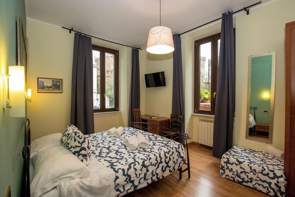 Palazzo Santori Room Type - Double Room
