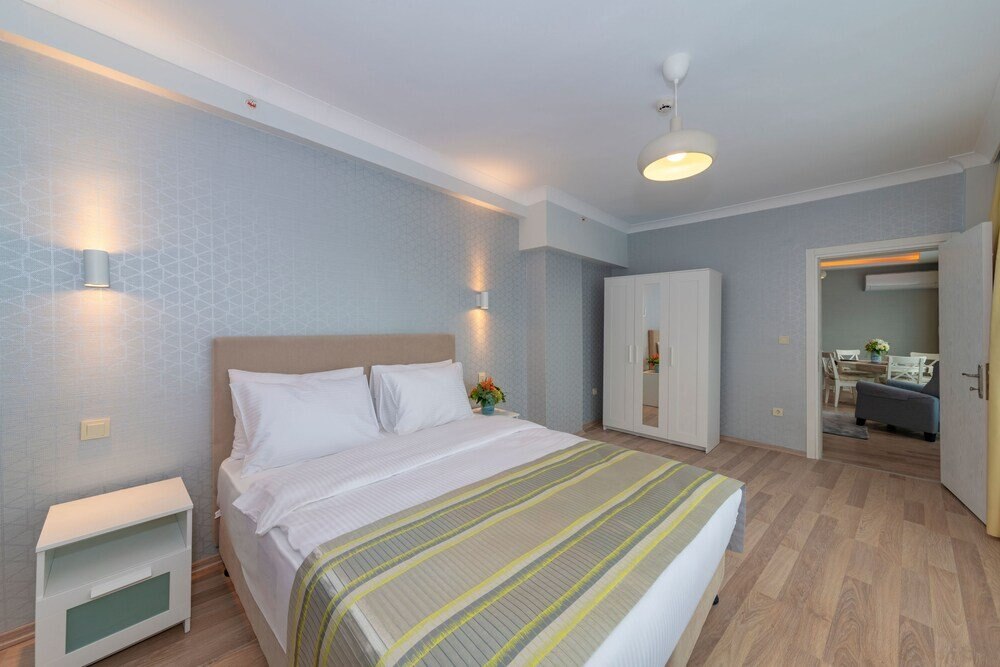 Feri Suites Room Type - Deluxe Suite