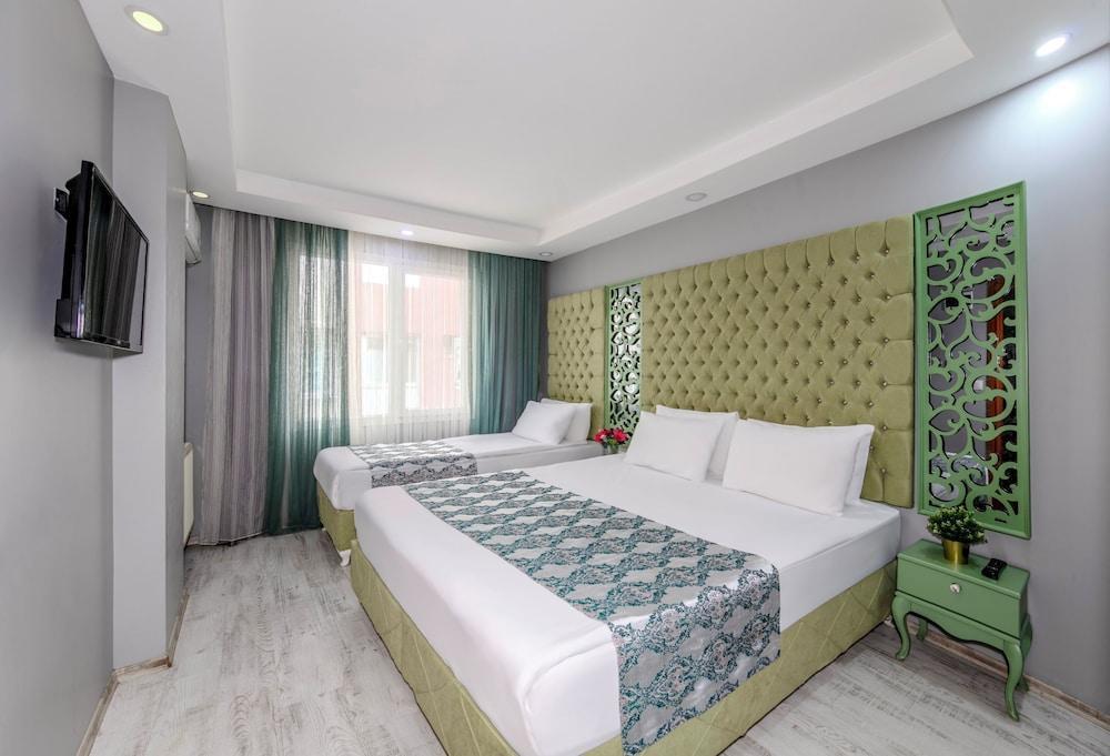 Green Garden Hotel Room Type - Family Room