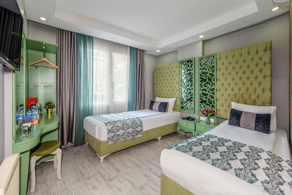 Green Garden Hotel Room Type - Deluxe Twin Room