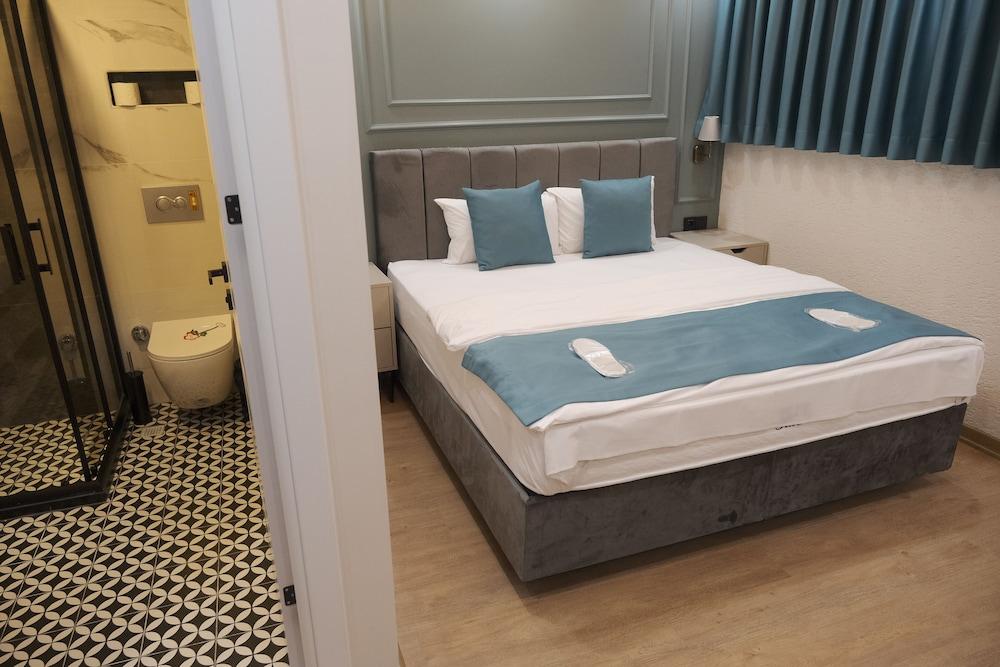 Florya House Hotel - Tap to explore photos