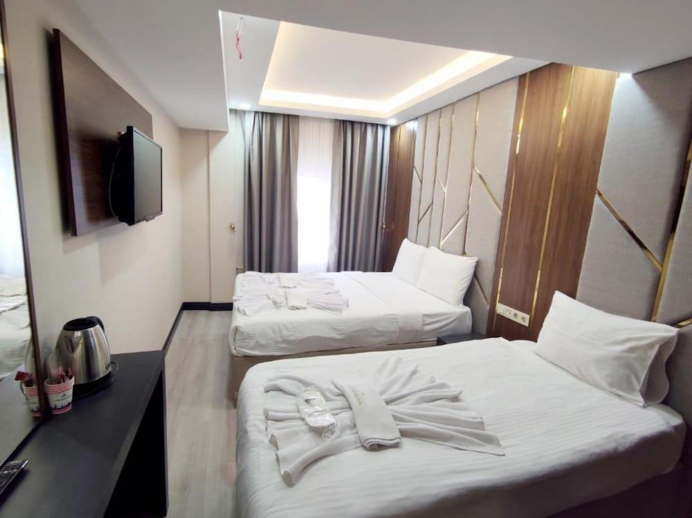 The Golden Pera's Hotel & Spa Room Type - Standard Twin Room