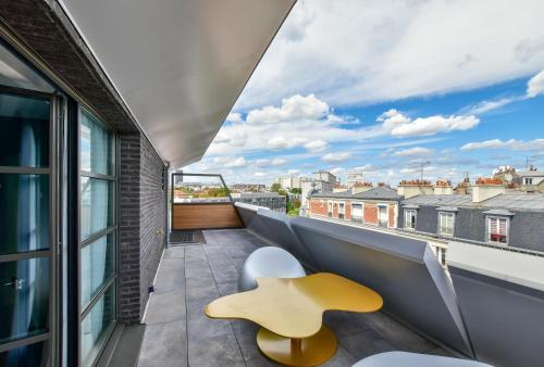 Hotel B55 Room Type - Double Room with Terrace