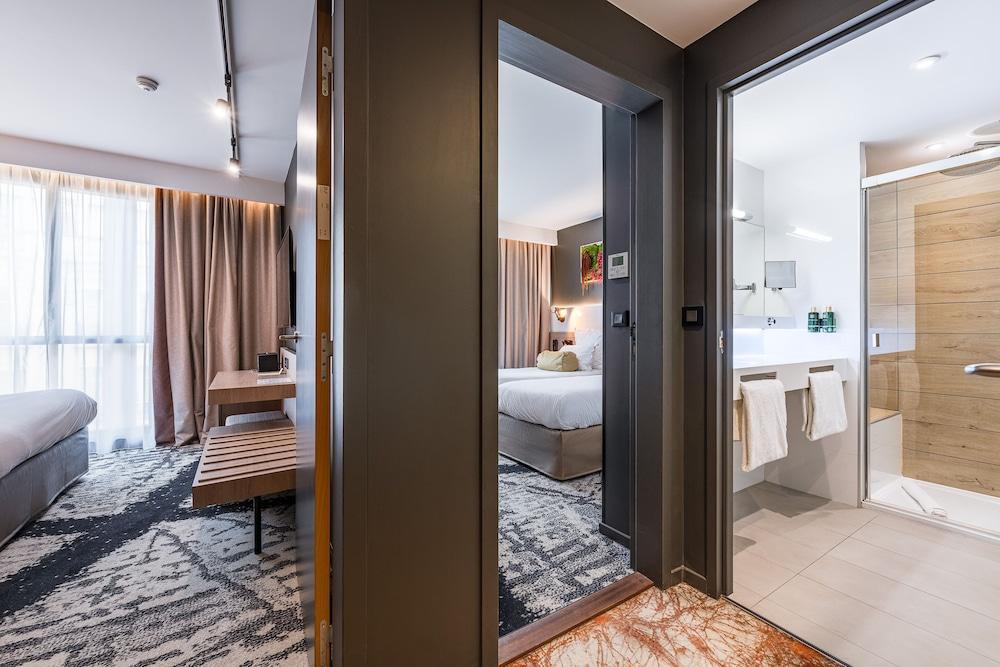 Hotel B55 Room Type - Comfort Quadruple Room