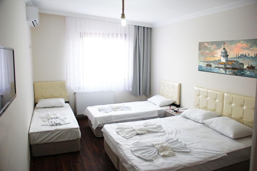 Marpalace Hotel Room Type - Standard Quadruple Room