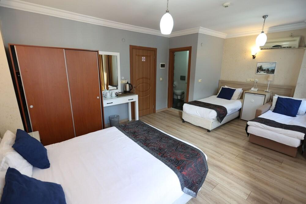 Arven Hotel Room Type - Family Room, 1 Bedroom Arven Hotel Room Type - Family Room, 1 Bedroom