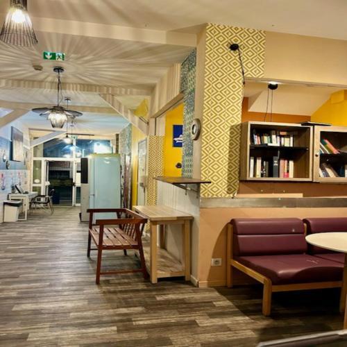 Trendy Hostel - Tap to explore photos