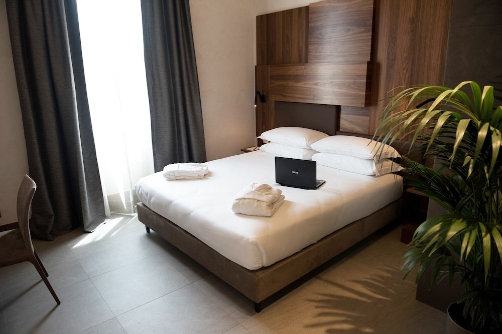 Gasometer Urban Suites Room Type - Suite, 1 King Bed with Sofa bed