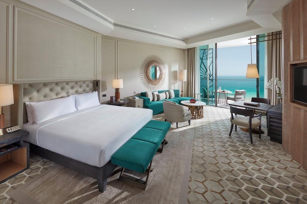 Mandarin Oriental Jumeira, Dubai Room Type - Club Deluxe King Sea View with Lounge Access - Daily Breakfast&Afternoon Tea, Evening Drinks&Canapes