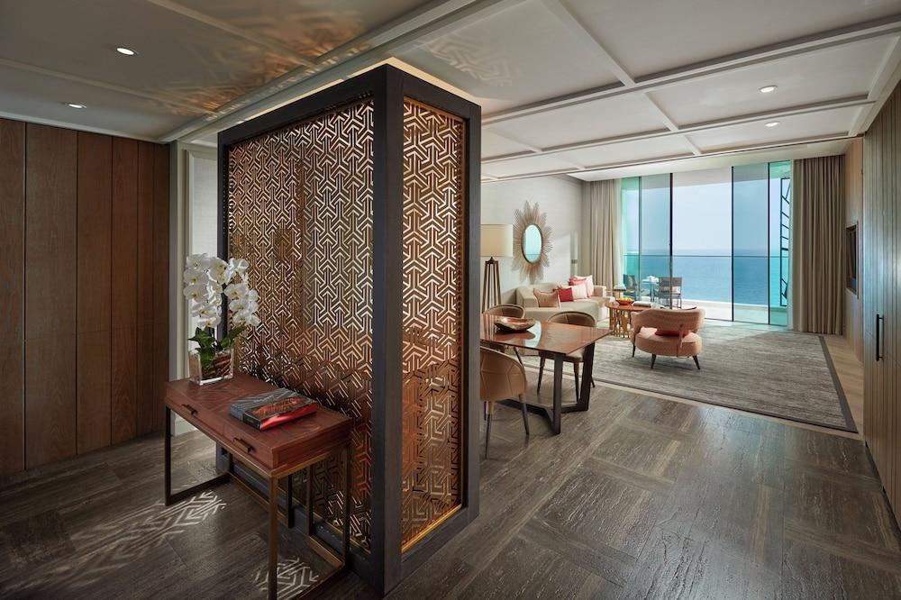 Mandarin Oriental Jumeira, Dubai Room Type - Two-Bedroom Suite with Club Lounge Access