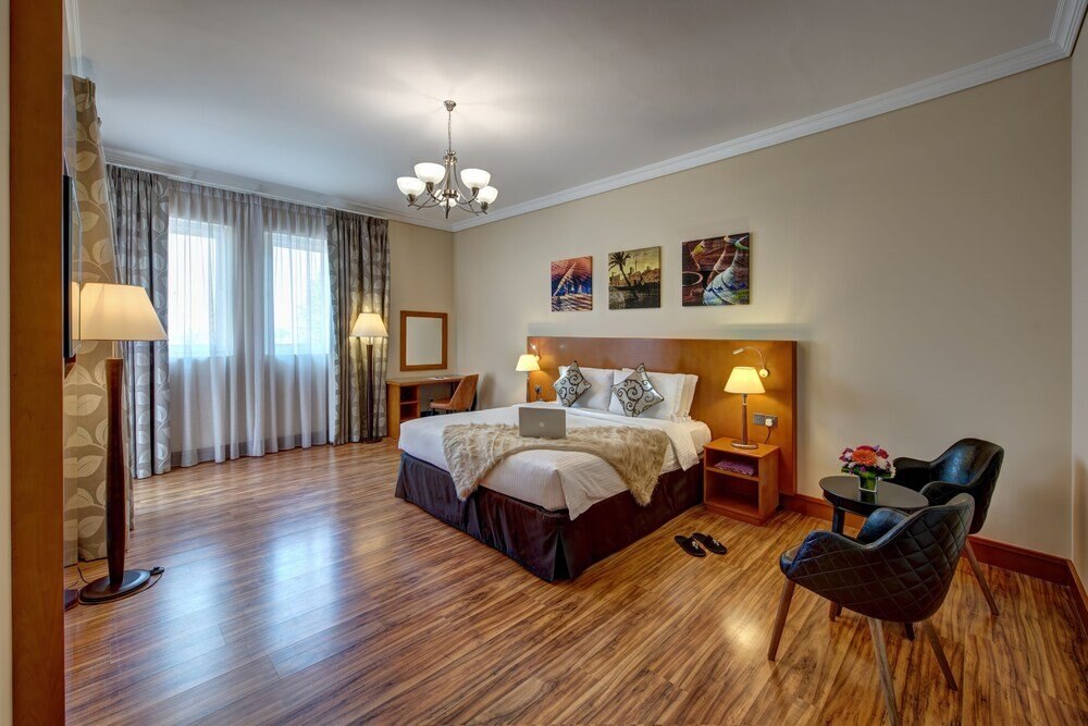 J5 Villas Holiday Homes - Barsha Gardens Room Type - Villa, 4 Bedrooms