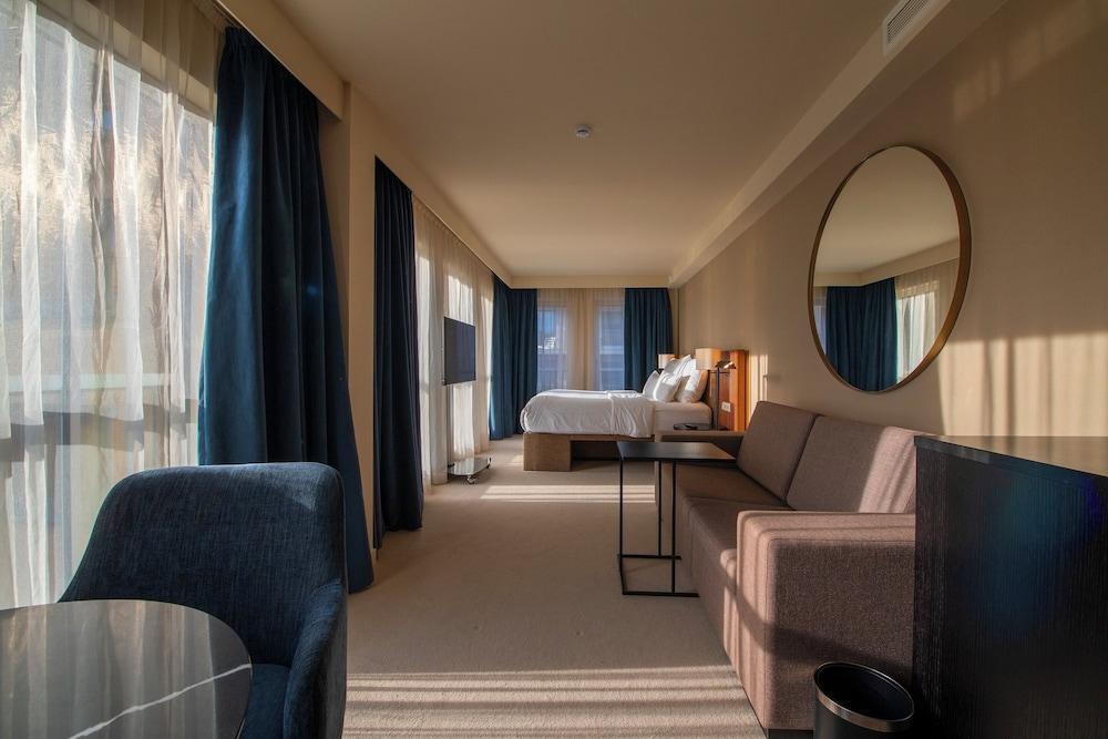 Pestana Amsterdam Riverside Room Type - Comfort Studio (2A+1C)