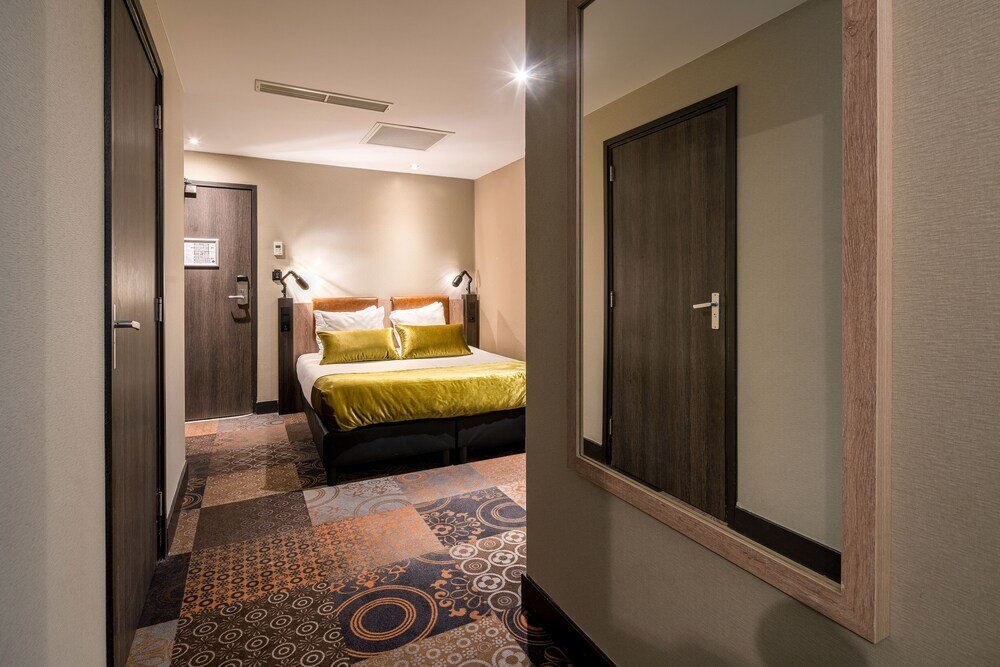 The Alfred Hotel Room Type - Economy Quadruple Room (Basement)