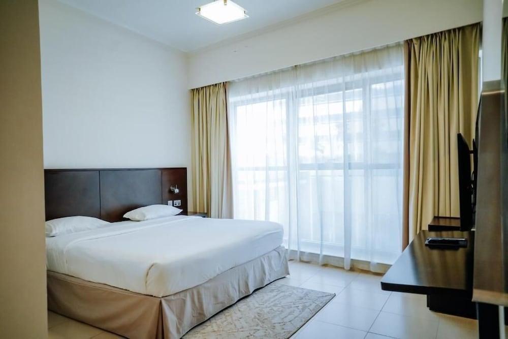 MENA Aparthotel Room Type - One Bedroom Apartment - Non Smoking