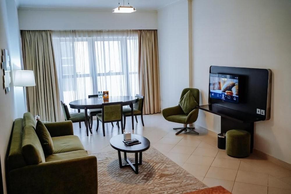 MENA Aparthotel Room Type - One Bedroom Apartment - Smoking
