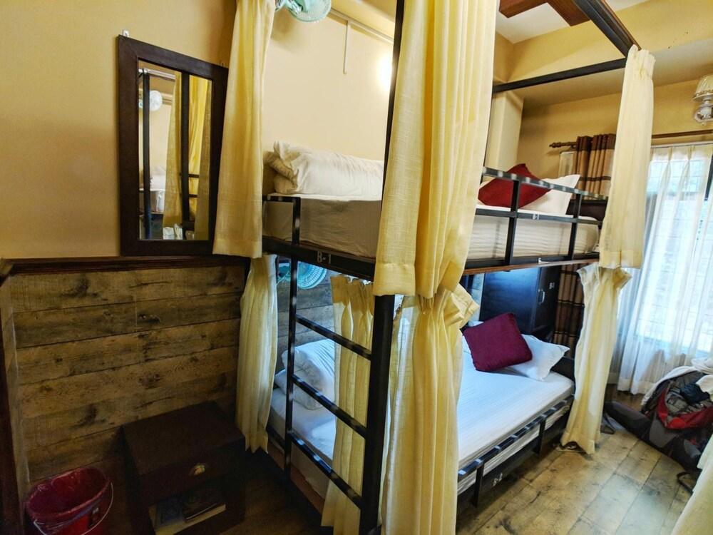 Hotel Forest Lake Backpackers' Hostel Room Type - Standard Shared Dormitory, Women only