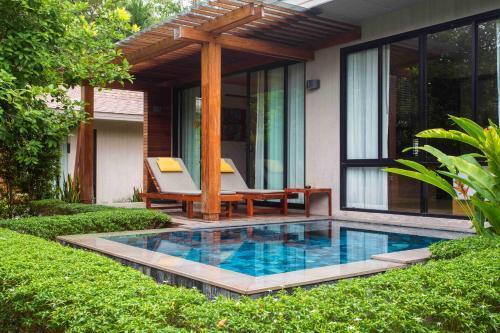 CHUZ Villas Samui - Tap to explore photos