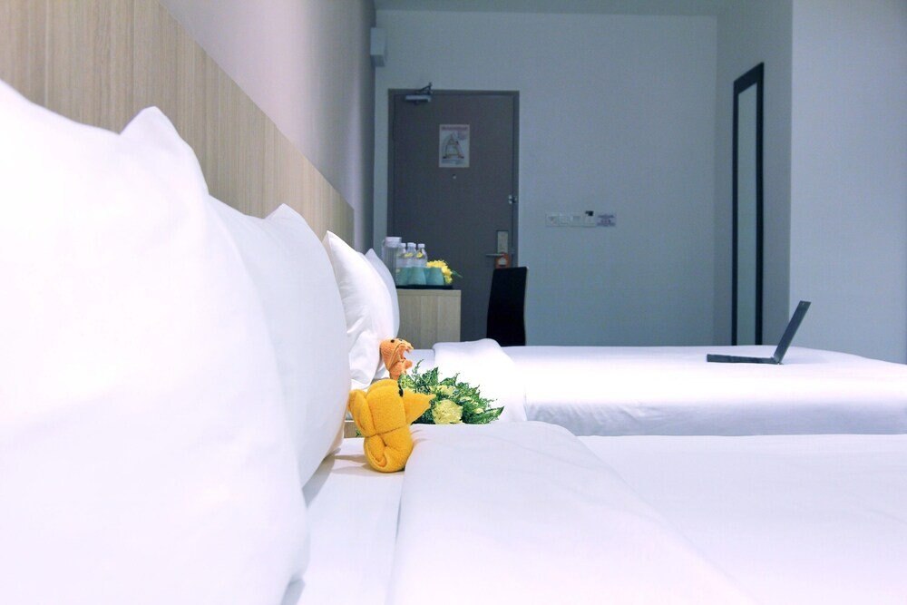 Pacific Express Hotel Chinatown Room Type - Premier Quad Room No Window