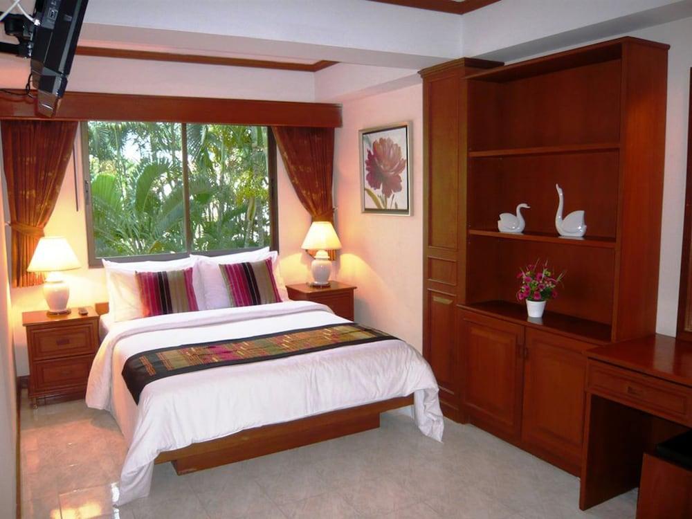 The Residence Garden Room Type - Suite, 2 Bedrooms The Residence Garden Room Type - Suite, 2 Bedrooms