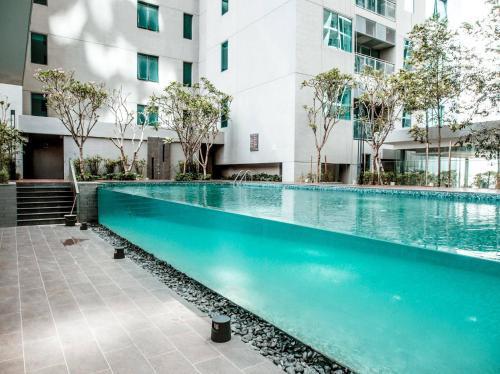 Summer Suites KLCC Apartments By Soulasia - Tap to explore photos