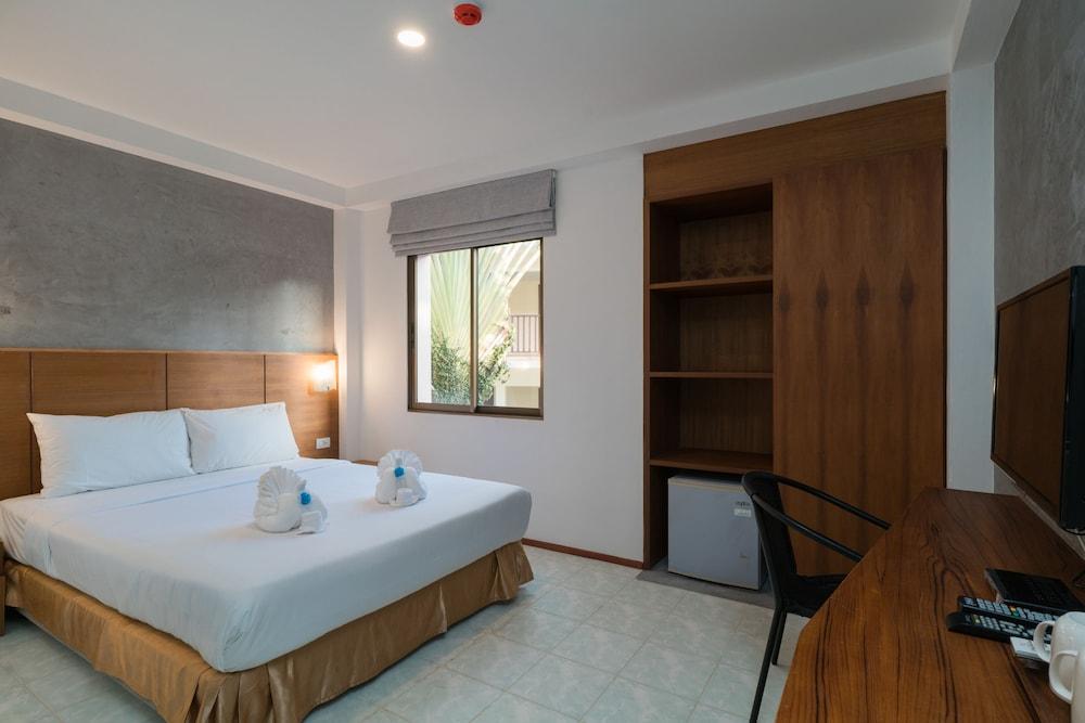 Destination Patong Room Type - Superior Premium Room