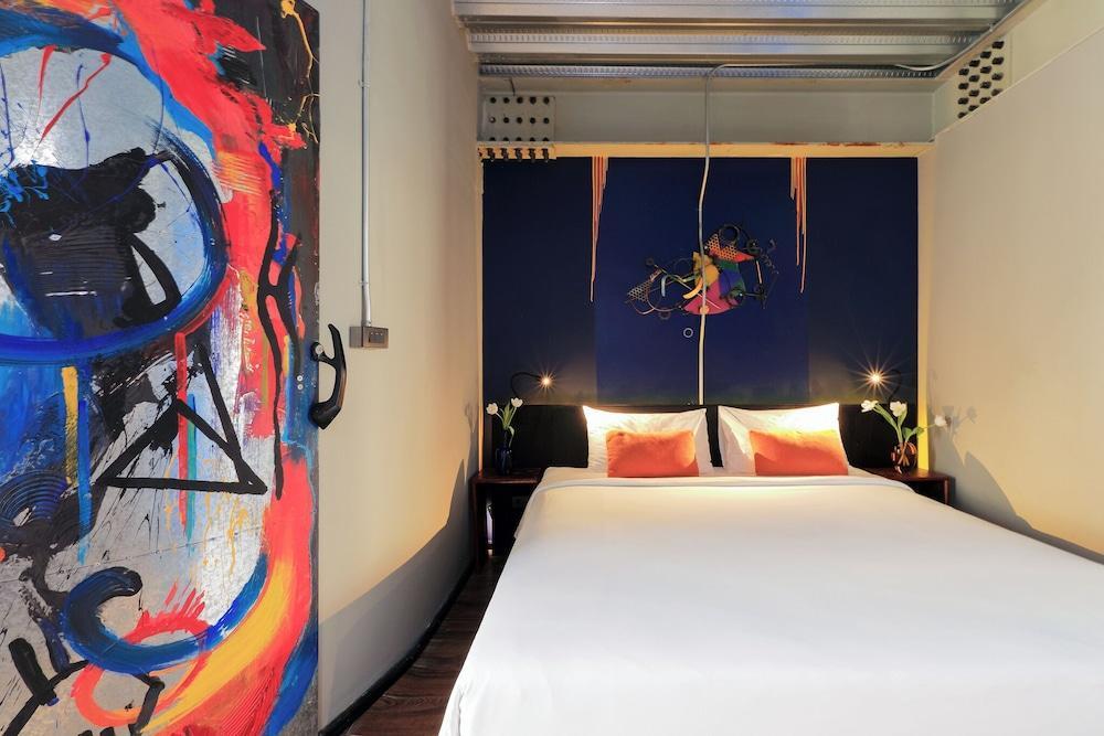 MeStyle Garage Bangkok Room Type - Standard Room, 1 Double Bed