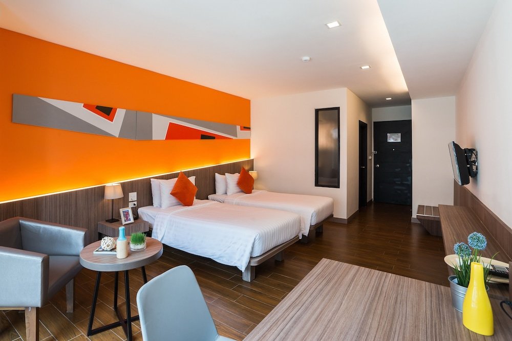 J Inspired Hotel Pattaya Room Type - Deluxe City View Twin