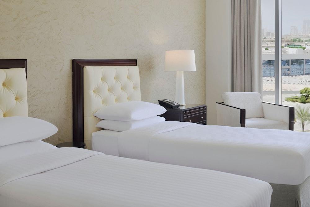 Delta Hotels by Marriott, Dubai Investment Park Room Type - Standard Twin Room, 2 Double Beds