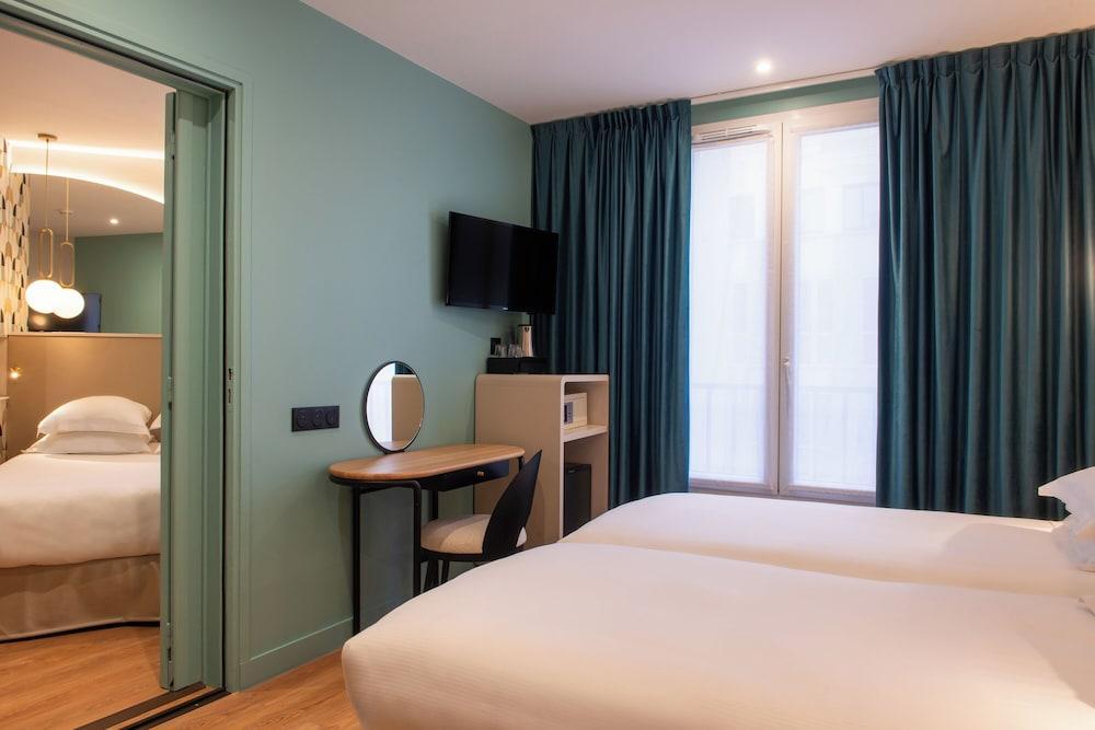 Hotel Arc Elysees Room Type - Family Room