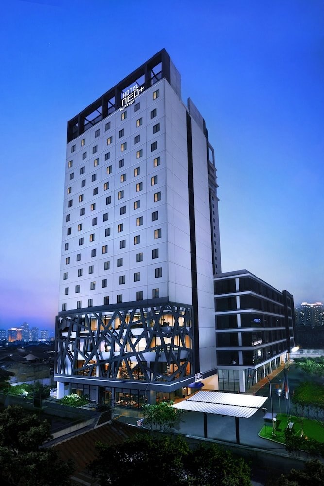 Hotel Neo Plus Kebayoran Jakarta - Tap to explore photos