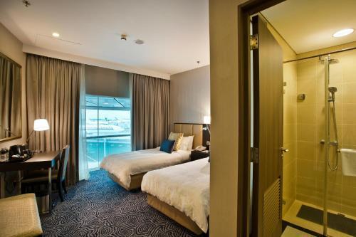 Changi Transit Hotel - Tap to explore photos