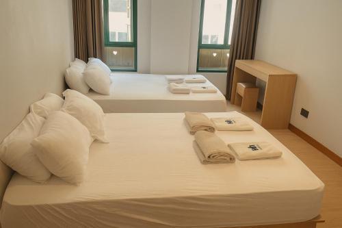 Wink @ Upper Cross Street - Hostel Room Type - Standard Quadruple Room