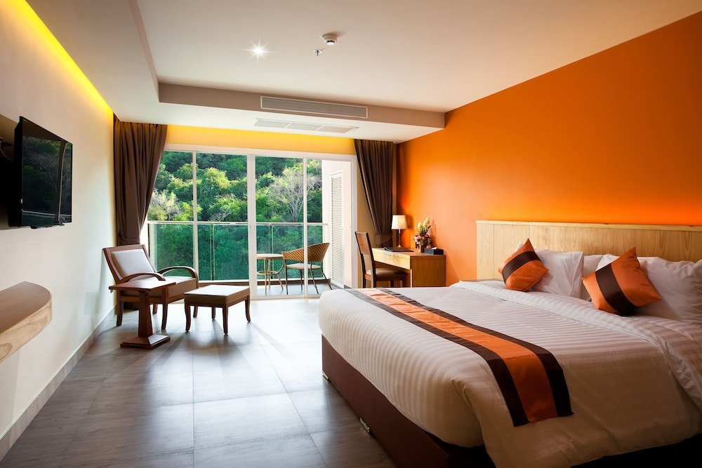 Balihai Bay Room Type - Deluxe Room, Mountain View