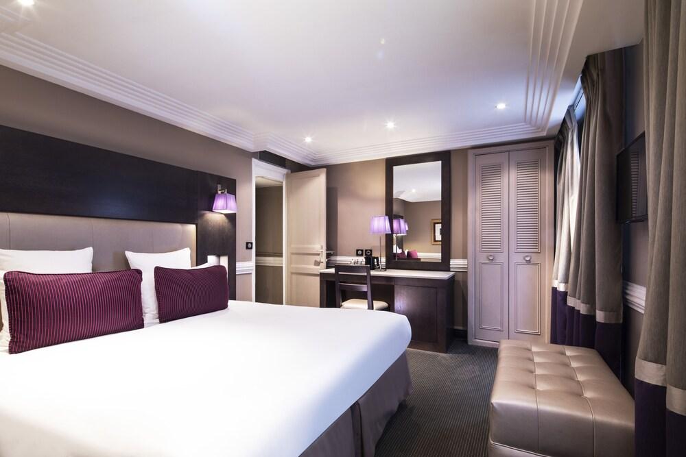Elysées Hotel Room Type - Superior Double Room