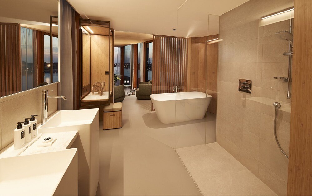 Hotel Jakarta Amsterdam - Tap to explore photos