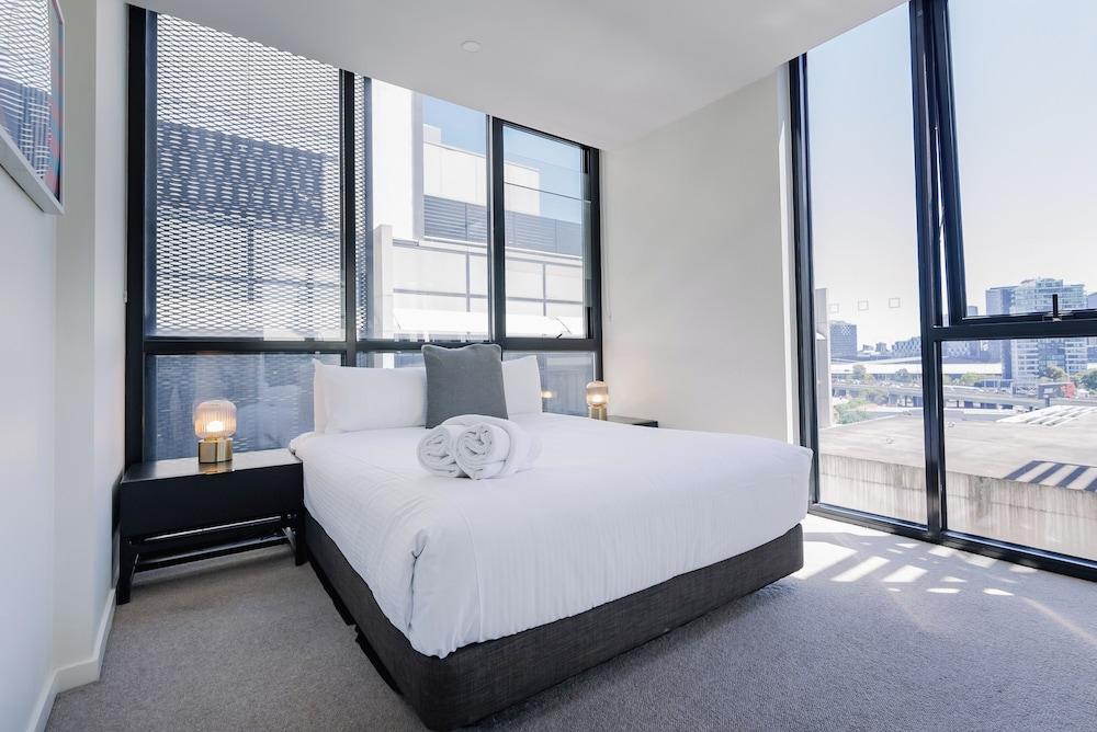 Melbourne City Apartments - Teri Room Type - Two Bedroom Sub-Penthouse